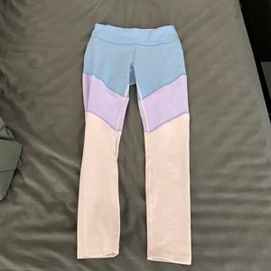 Outdoor Voices Leggings Pastel